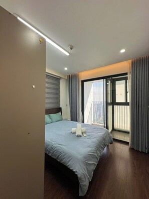 Soundproofing, iron/ironing board, free WiFi - Jenny Apart D' Eldorado Tan Hoang Minh (Tay Ho)
