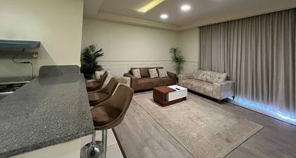 Perfect 3-bedroom apartment with AC in charming Giza Governorate