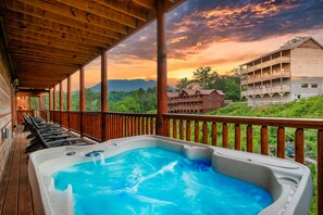 Bañera de hidromasaje exterior