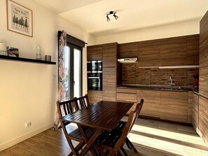 Dining - Garden apartment 60m2 (Floirac)