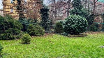 Enceinte de lâhĂ©bergement