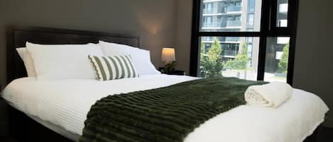 Apartment, 2 Bedrooms, Accessible