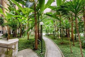 Chambre supérieure double, vue sur la ville | Terrain de l’hébergement 