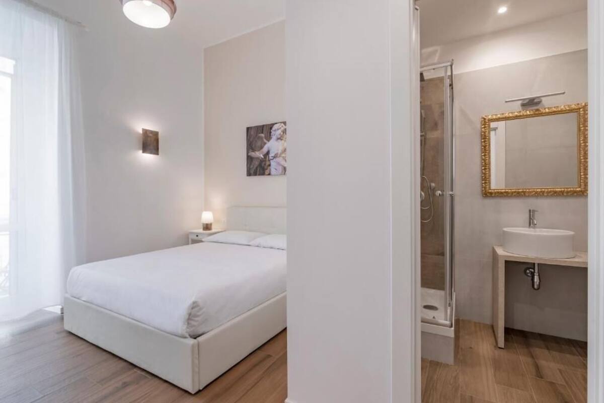 Superior Double Room, City View | WiFi (free), bed sheets