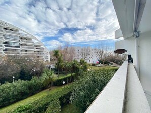 Property grounds - Au couchant, studio pour 4 adultes et 1 enfant N69 (La Grande-Motte)
