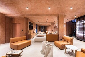 Interior - 350M²-EXPERIENCE THE ESSENCE OF PARISIAN LIVING IN THIS LUXURIOUS DUPLEX- 6 BED (Paris)