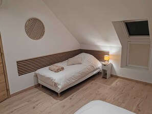4 bedrooms, iron/ironing board, free WiFi, bed sheets - Luxury Longère 10 guests | Spa · Private Cinema · Pool | 2h Paris · 2h Lille (Brancourt-en-Laonnois)