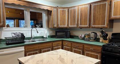 Fantastic 3-bedroom house in Davis perfect for your mountain getaway