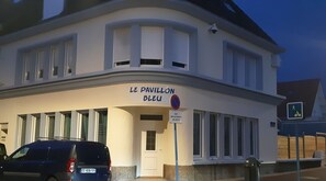 Exterior - "Le Petit Marin", 2 rooms, 4 pers, free secure parking with badge, 8 mn from the beach (Le Portel)