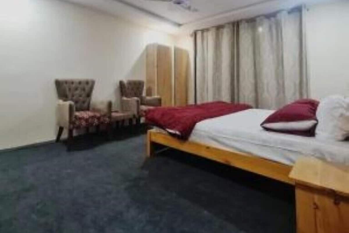 Soundproofing, iron/ironing board, free WiFi