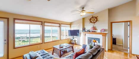 Télévision, cheminée, lecteur de DVD