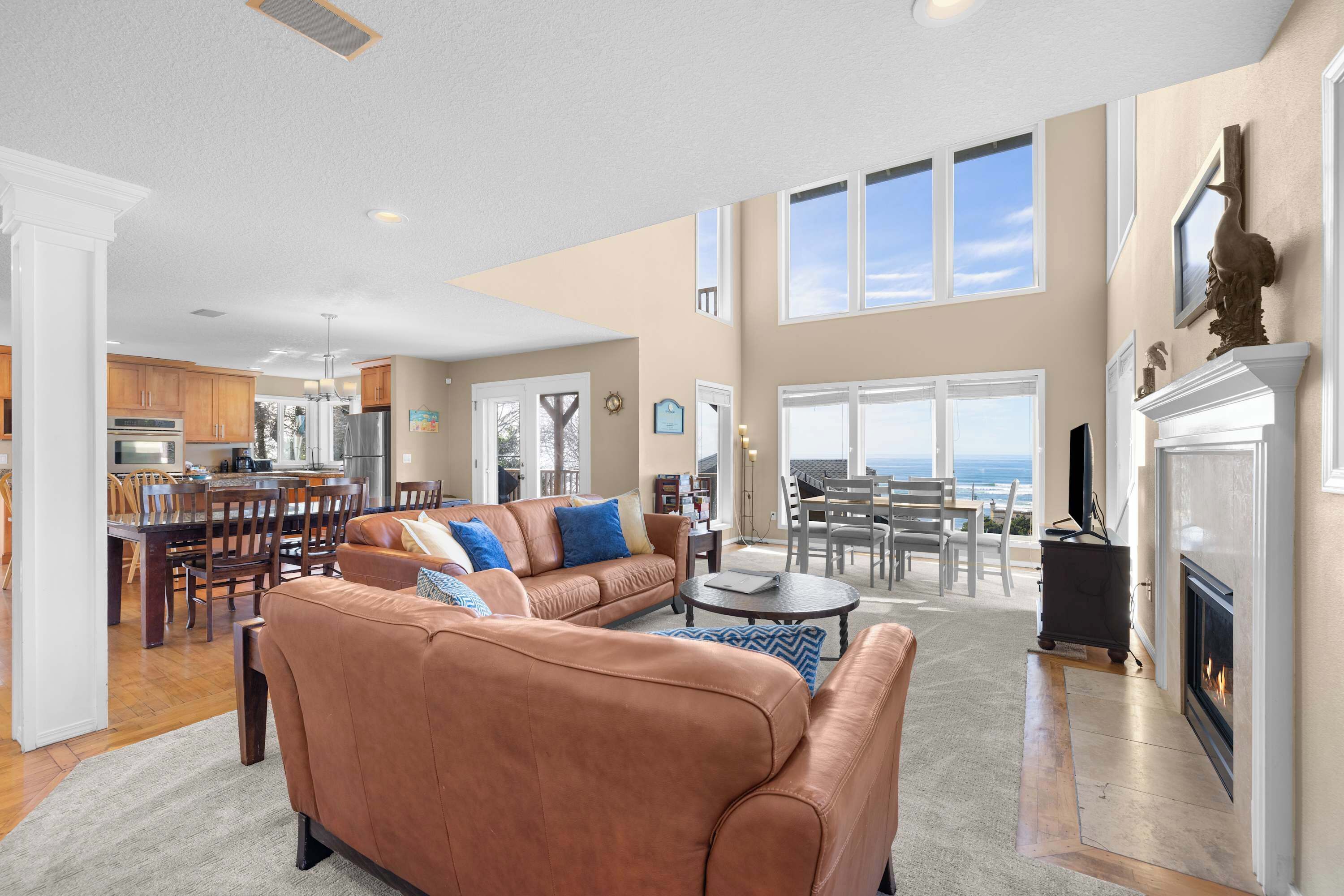 TV, fireplace, offices