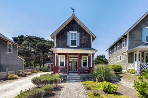 Exterior - Two-Story Olivia Beach Home with Free WiFi - Dog-Friendly and Close to the Beach (Lincoln City)