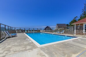 Pool - Two Story Olivia Beach Home with Free WiFi Dog Friendly and Close to the Beach (Lincoln City)