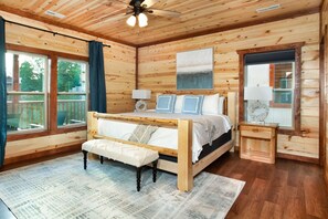 8 bedrooms, iron/ironing board, free WiFi, bed sheets - Sleeps 26 + Huge Game Room-Hot Tub-Gazebo+ PrivateHeatedPool (Sevierville)
