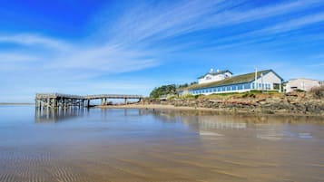 Nær stranden