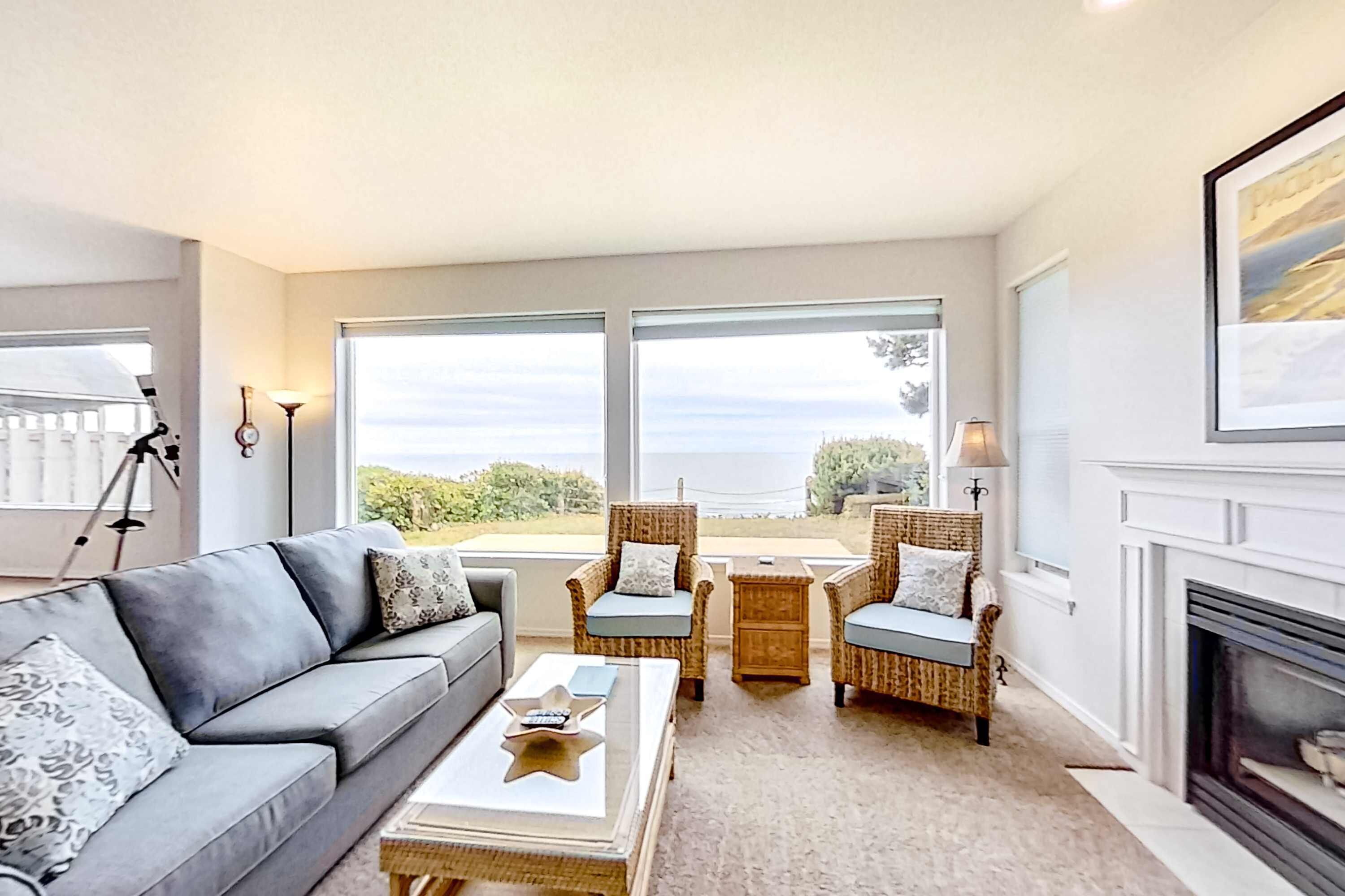 TV, fireplace, DVD player, stereo