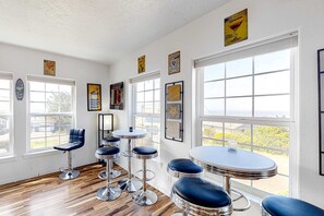 Interior - Lighthouse Inspired Home with Ocean Views Gas Fireplace Fast WiFi 2 Dogs OK (Lincoln City)