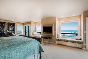 4 Schlafzimmer, Bügeleisen/Bügelbrett, WLAN, Bettwäsche