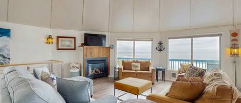 Fernseher, Kamin, Tischfußball