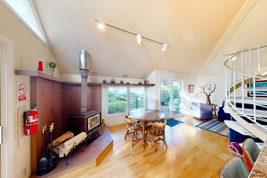 Interior - Dog-Friendly Bayfront Escape w/ hot tub, decks & beach access (Lincoln City)