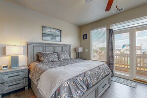 4 habitaciones, escritorio, tabla de planchar con plancha y wifi 