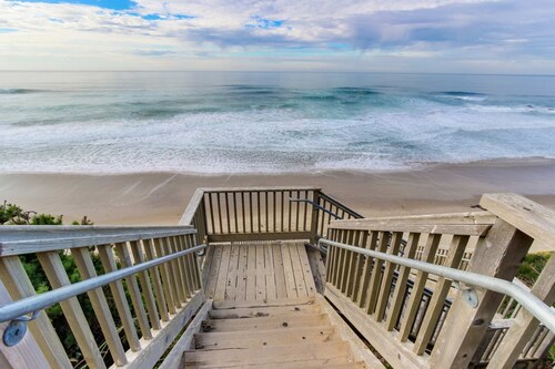 Charming two story home with a private hot tub large patio and washer dryer