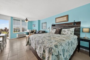 Comfort Studio, Balcony, Ocean View | Iron/ironing board, free WiFi - Fountain Beach Resort (Daytona Beach)