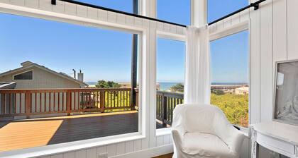 Spacious home with ocean view enclosed yard fireplace hut tub washer and dryer