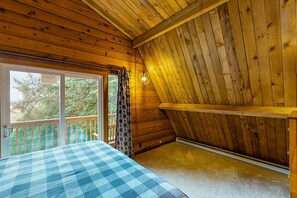 2 Schlafzimmer, Schreibtisch, Bügeleisen/Bügelbrett, WLAN