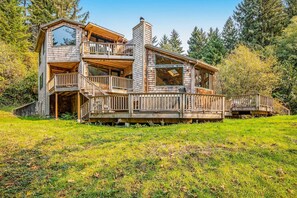 Exterior - Luxury Riverfront Home with Several Acres Hot Tub and Swimming Holes Dogs OK (Cloverdale)