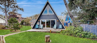 Quiet Coastal Cabin Home with Private Hot Tub Less Than a Block From Beach