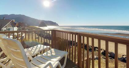 Dog friendly oceanfront condo with amazing ocean views steps to beach
