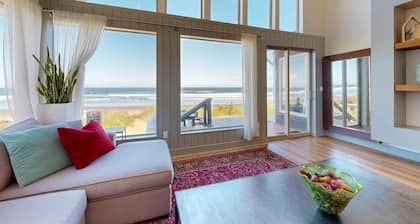 New oceanfront home with hot tub views A C and beach access 2 dogs OK