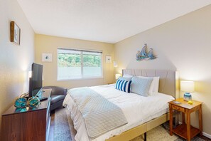 1 sovrum, skrivbord, strykjärn/strykbräda och wi-fi