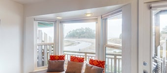 Oceanfront 2nd floor condo with ocean views balcony and seasonal beach access