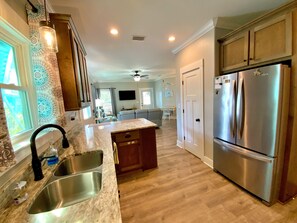 Interior - June 14-16 Reduced! Adorable cottage w/ Pools! (Gulf Shores)