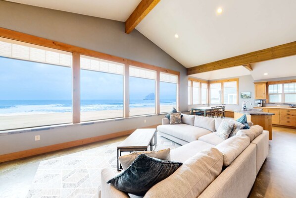 TV, fireplace, DVD player