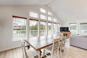 Interior - Bright remodeled home with furnished deck and private beach access dog friendly (Pacific City)