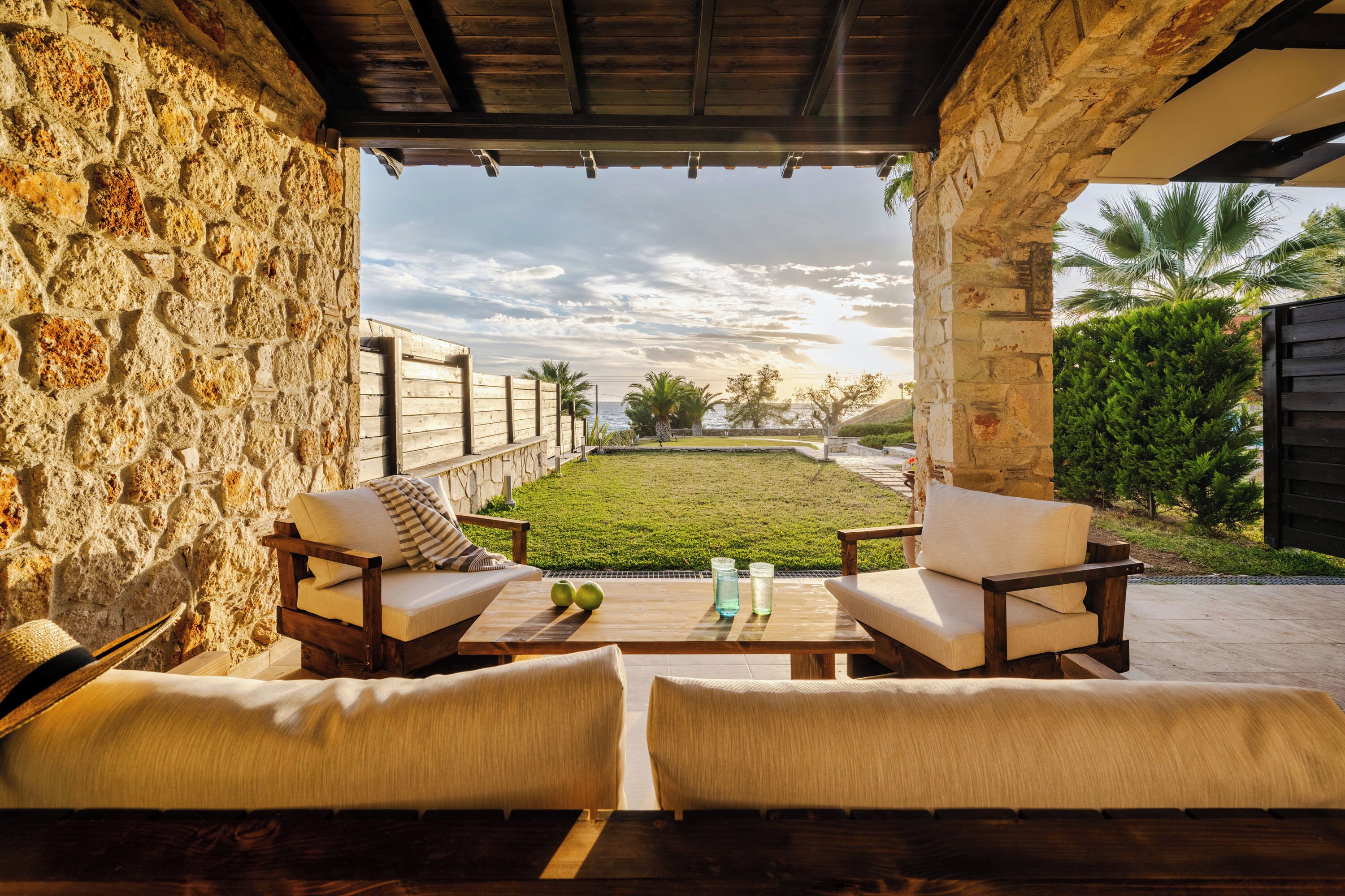 Helios Villa with Private Pool | テラス / パティオ