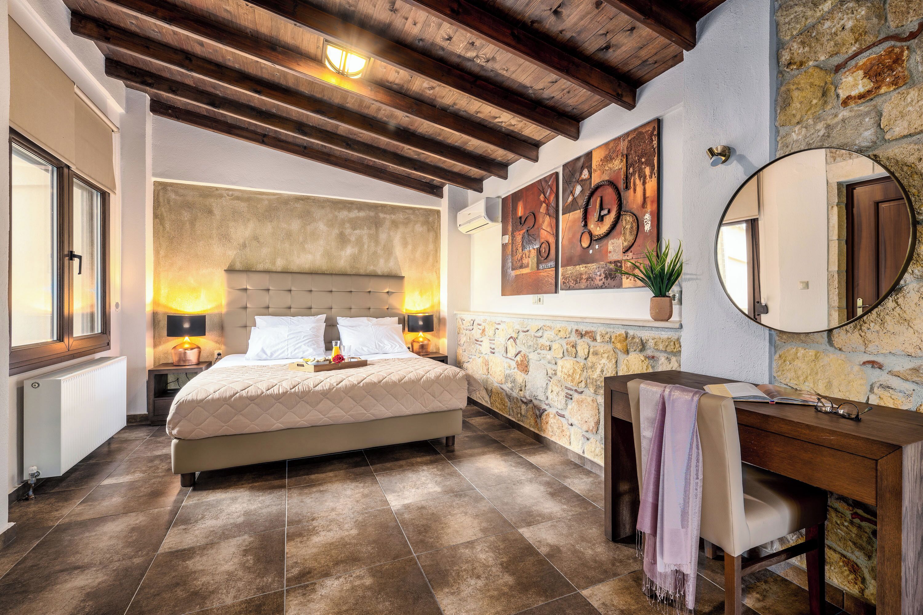 Blue Villa with Private Pool | Meja, seterika/papan seterika, Wi-fi percuma, cadar katil 