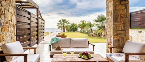 Anemos Villa with Private Pool | Terrasse/Patio