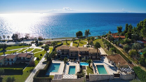 Palmrise Luxury Villas