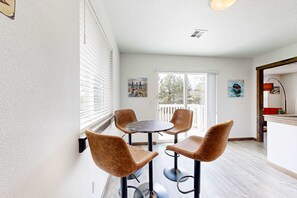 Dining - New coastal house with beach access balcony central AC and washer dryer (Pacific City)