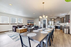 Interior - New coastal house with beach access balcony central AC and washer dryer (Pacific City)
