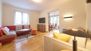 Apartemen Comfort, 1 kamar tidur, Bebas Asap Rokok, Hewan Peliharaan Dilarang | Area keluarga