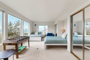 Iron/ironing board, WiFi, bed sheets - Ocean view home with heated floors private hot tub and multiple decks (Pacific City)