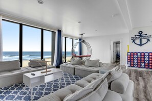 TV, foosball, offices - Beachfront designer paradise with amazing ocean view hot tub and shuffleboard (Tierra Del Mar)