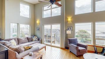 TV, DVD player, stereo, offices