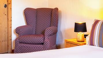 Double Room, Mobility Accessible | In-room safe, desk, laptop workspace, free WiFi